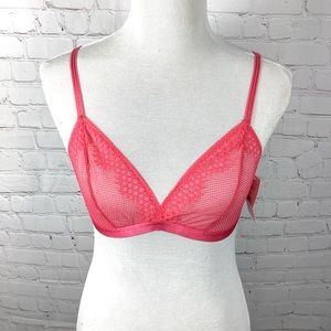 NWT On Gossamer Mesh Triangle Bralette Pink Women’s Size Medium Vermillion I651G